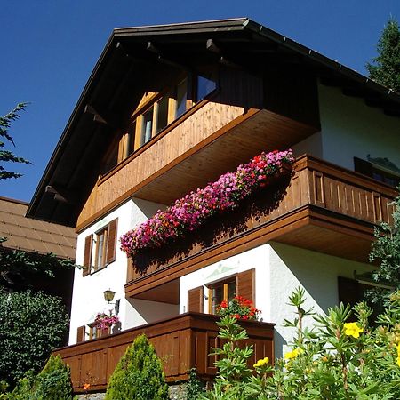Bed and Breakfast Haus Enzian Sankt Anton am Arlberg Exterior foto