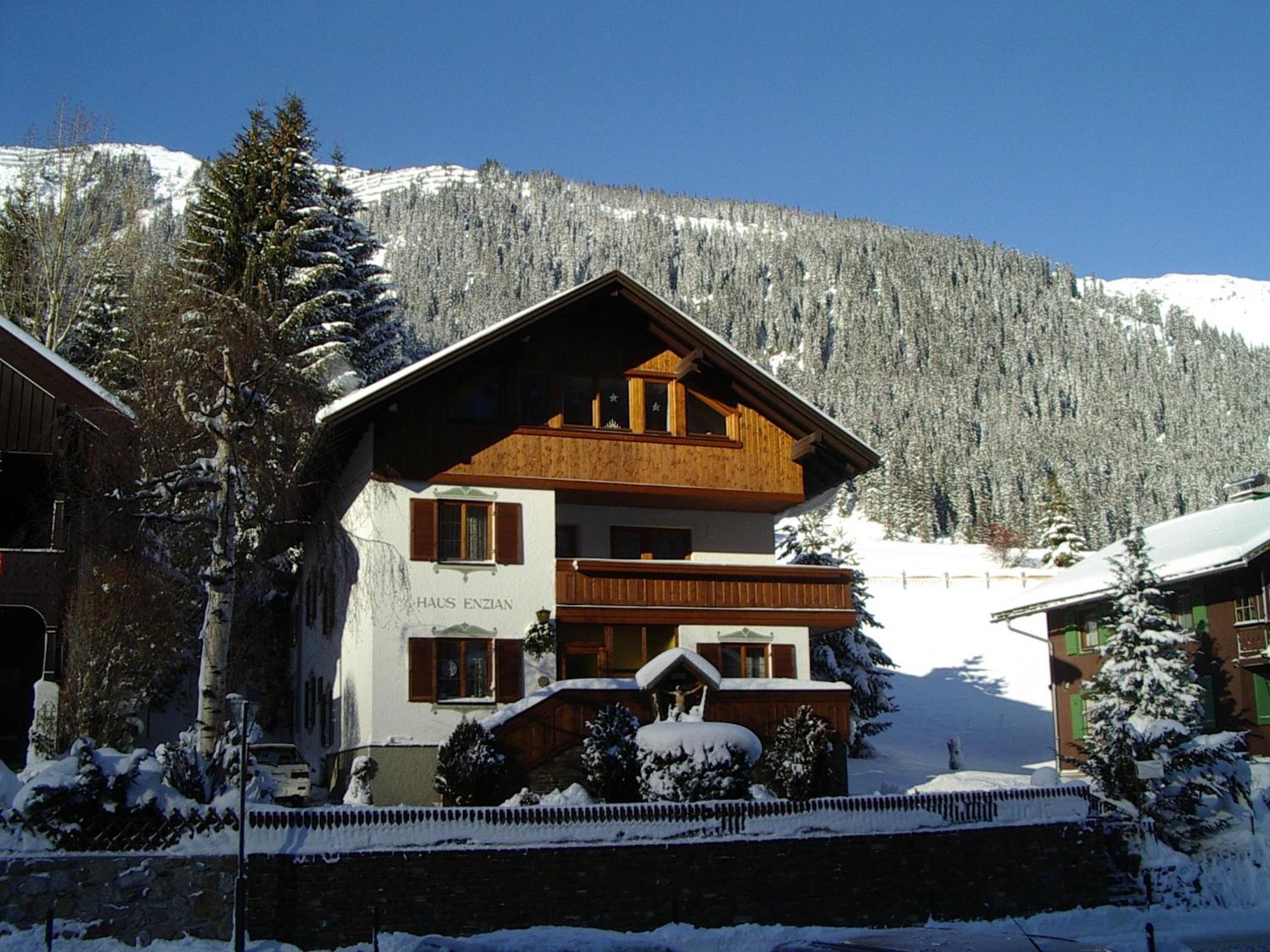 Bed and Breakfast Haus Enzian Sankt Anton am Arlberg Exterior foto